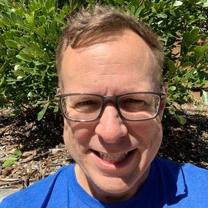 Meet your Posher, Eric